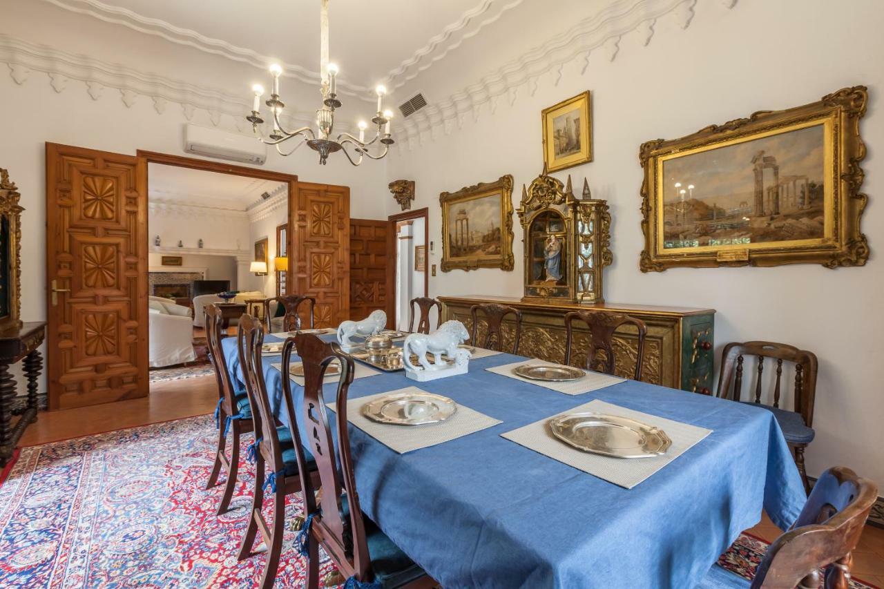 Villa Elvira, Exclusive Pool And Gardens In The Heart Of Sevilla المظهر الخارجي الصورة