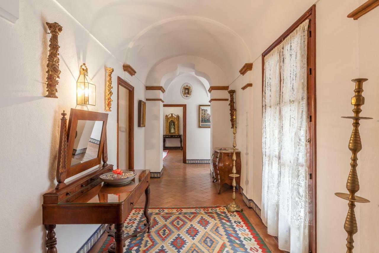 Villa Elvira, Exclusive Pool And Gardens In The Heart Of Sevilla المظهر الخارجي الصورة