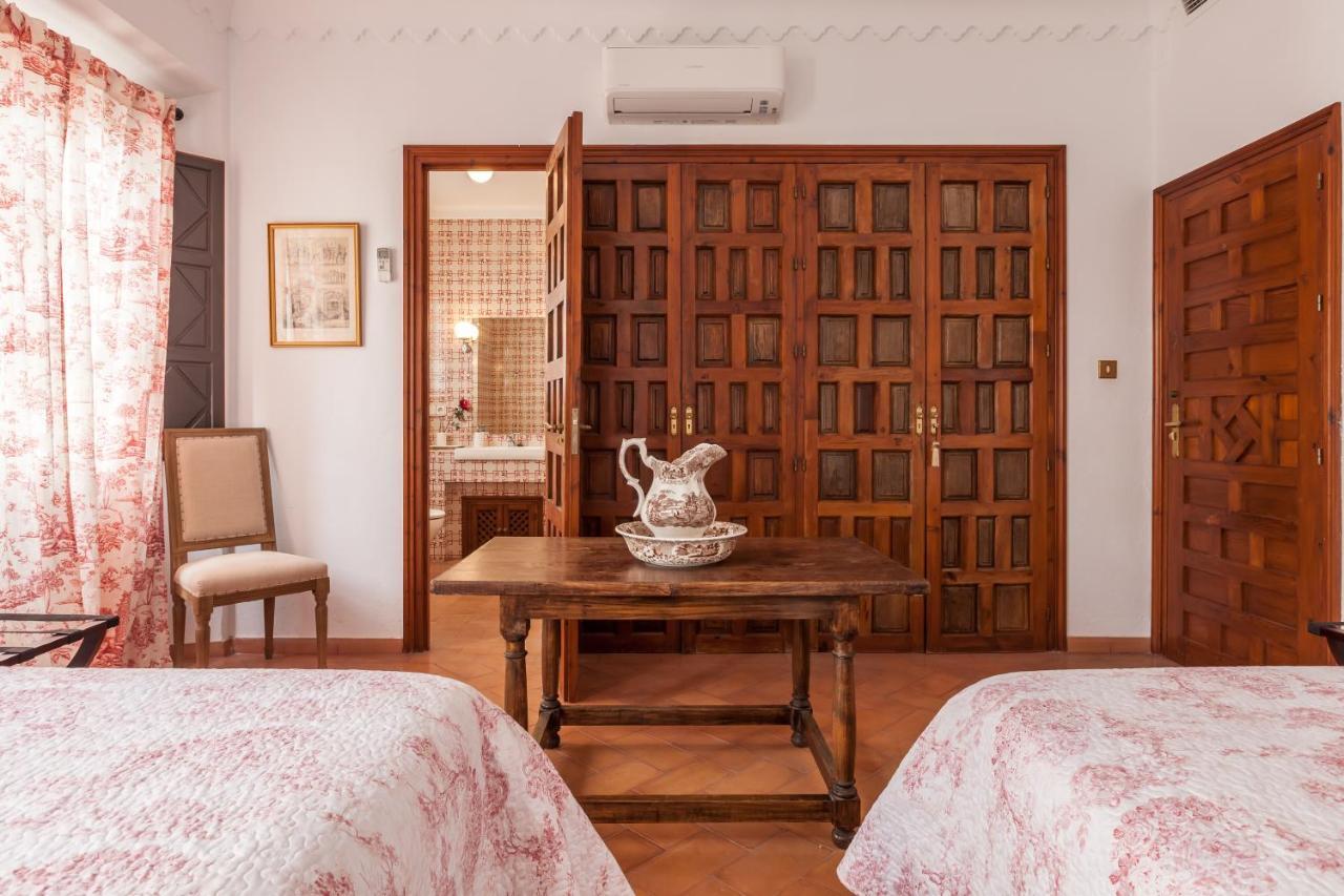 Villa Elvira, Exclusive Pool And Gardens In The Heart Of Sevilla المظهر الخارجي الصورة