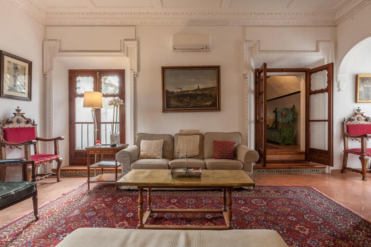 Villa Elvira, Exclusive Pool And Gardens In The Heart Of Sevilla المظهر الخارجي الصورة